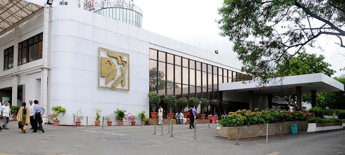 56-year-old man gets two hearts! 