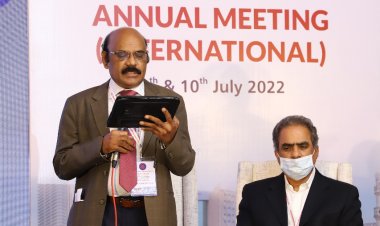 OVER 100 WORLD-CLASS CARDIOLOGISTS PARTICIPATED IN THE 1ST ANNUAL MEETING OF THE SOCIETY OF CORONARY SURGEONS