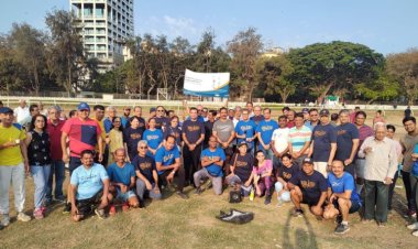 Around 60 people participated in ‘Walk With A Doc’ organized by Gleneagles Hospital Mumbai: A Steps for A Healthier Lifestyle