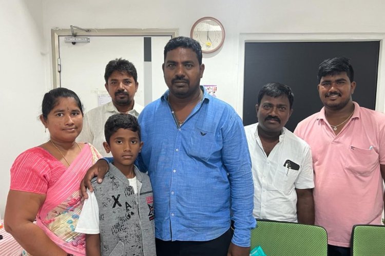 Snake bites young boy, symptoms not known Different symptoms than neurotoxins Parents thought it was normal Shifted to KIMS Saveera with severe breathlessness