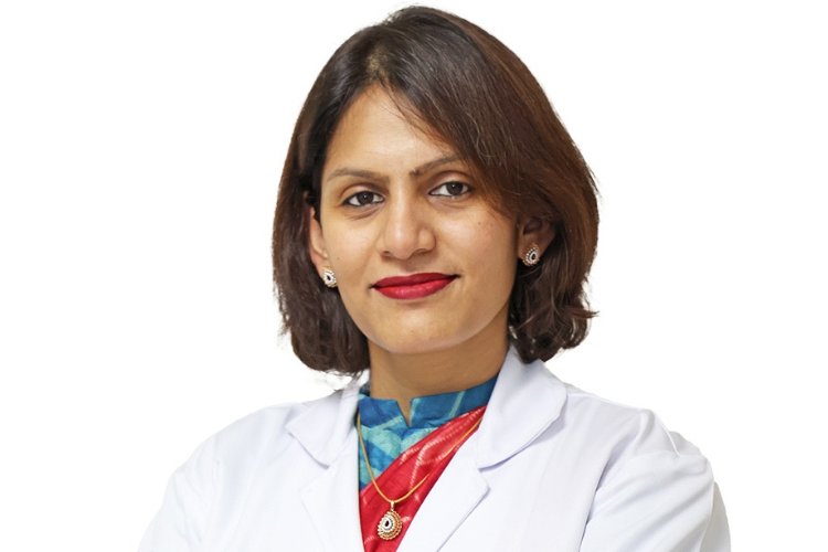 39-year-old NRI Patient with Severe Uterine Prolapse Treated via Robot-Assisted Surgery at Fortis Cunningham Road