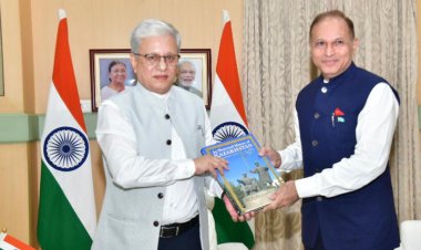 His Excellency Dr Nawab Mir Nasir Ali Khan, Honorary Consul of the Republic of Kazakhstan in Hyderabad, calls on the Hon’ble Governor of Telangana Shri Jishnu Dev Varma at Raj Bhavan!A