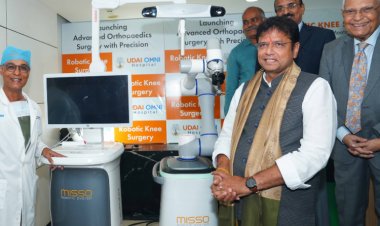 Udai Omni Hospital pioneers Advanced Robot-Assisted Joint Replacement Surgery!