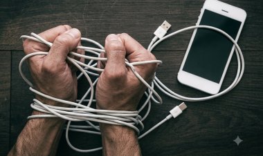 Digital Device Addiction - A Universal Vice