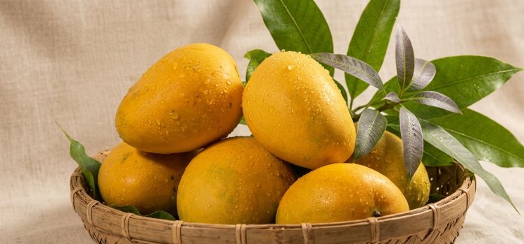 GET HEALTHIER THIS SUMMER WITH THE KING OF FRUIT